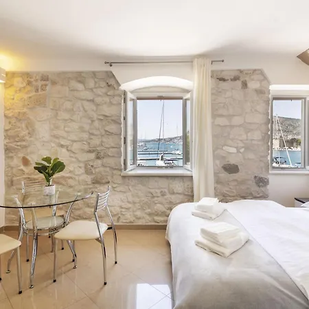 Lucica By Interhome Tatil Evi Trogir