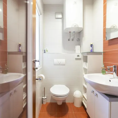 Сasa de vacaciones Lucica By Interhome